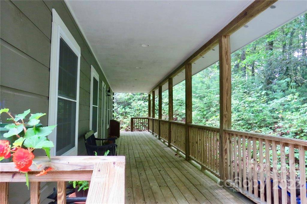 Pisgah Forest, NC 28768,66 Caroline LN