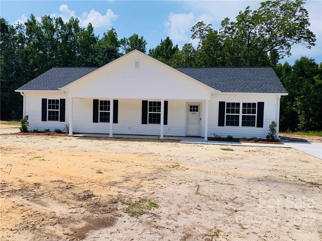 Heath Springs, SC 29058,623 Hart ST