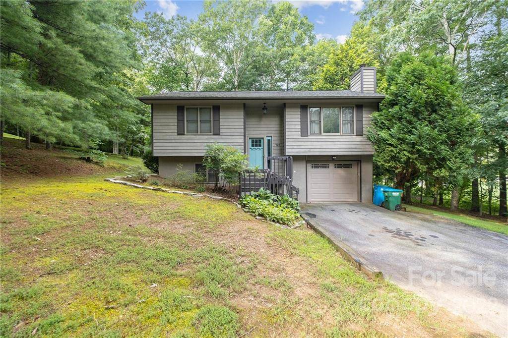 Fletcher, NC 28732,101 Timberleaf CT