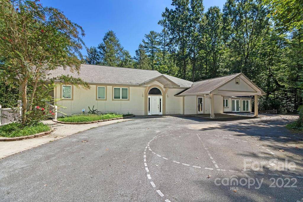 Pisgah Forest, NC 28768,293 Sweetwater LN