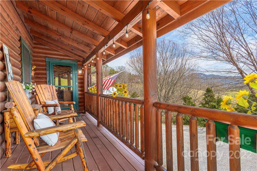 Waynesville, NC 28785,40 Yarrow RD