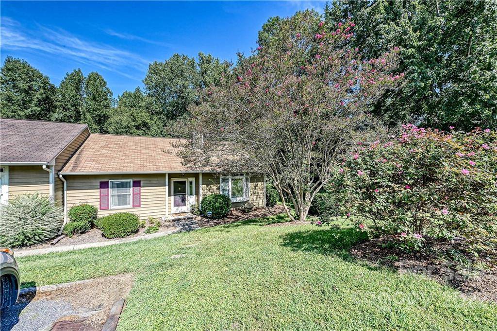 Charlotte, NC 28227,8318 Summerglen CIR