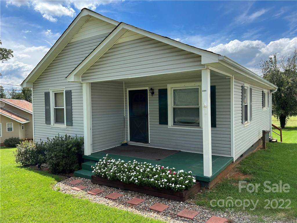 Statesville, NC 28677,2304 Cline ST