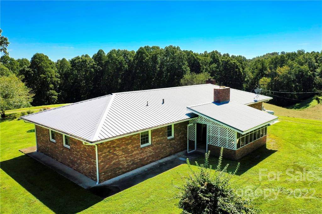 Horse Shoe, NC 28742,68 Trails End DR