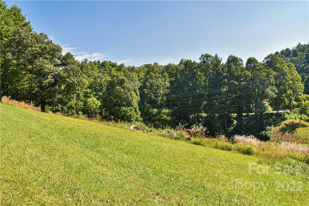 Mars Hill, NC 28754,335 Forest Ridge DR #10