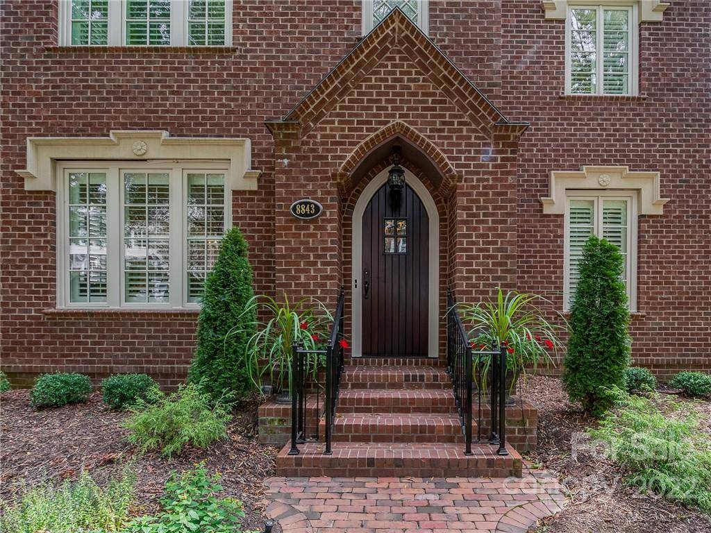 Charlotte, NC 28210,8843 Heydon Hall CIR