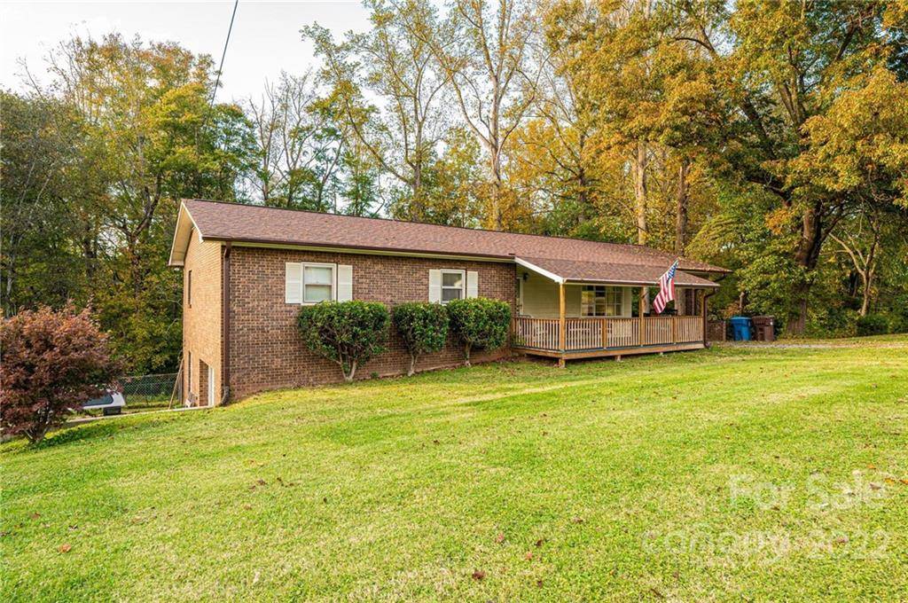 Newton, NC 28658,1682 Lazenby ST