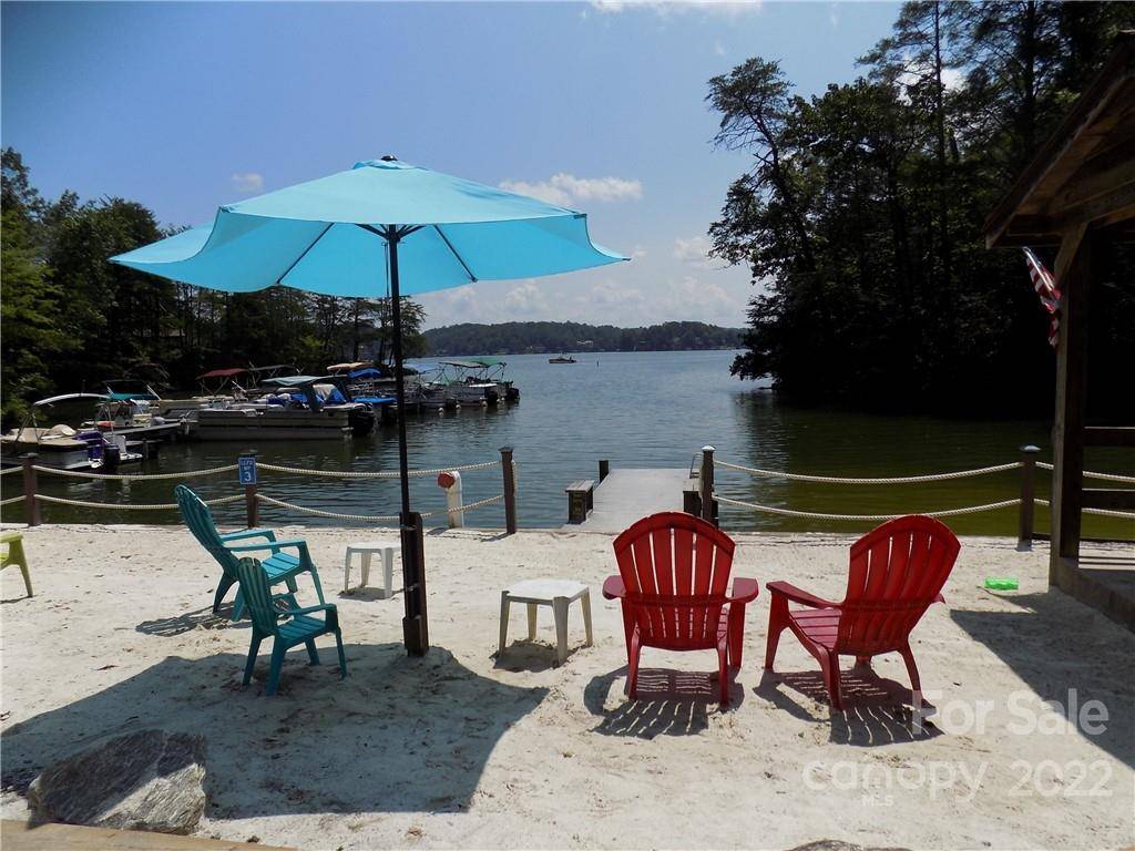 Lake Lure, NC 28746,149 Pine Tree CT