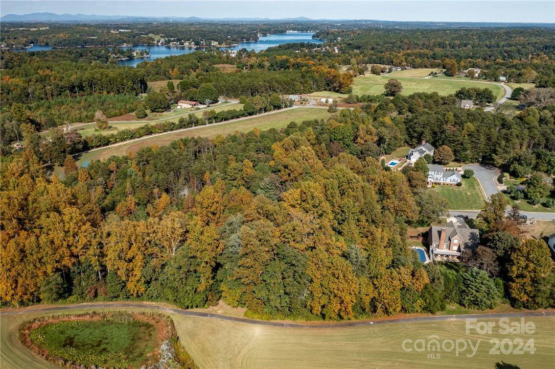 Hickory, NC 28601,4953 Elmhurst DR NE