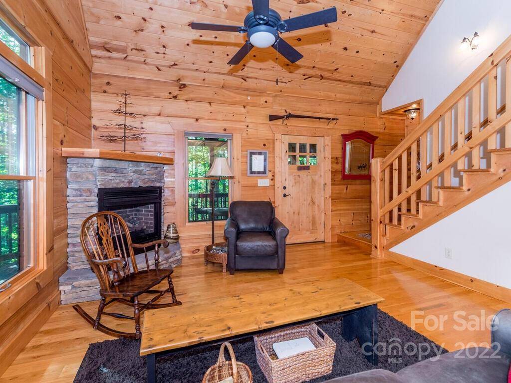 Nebo, NC 28761,130 Shoal Creek TRL