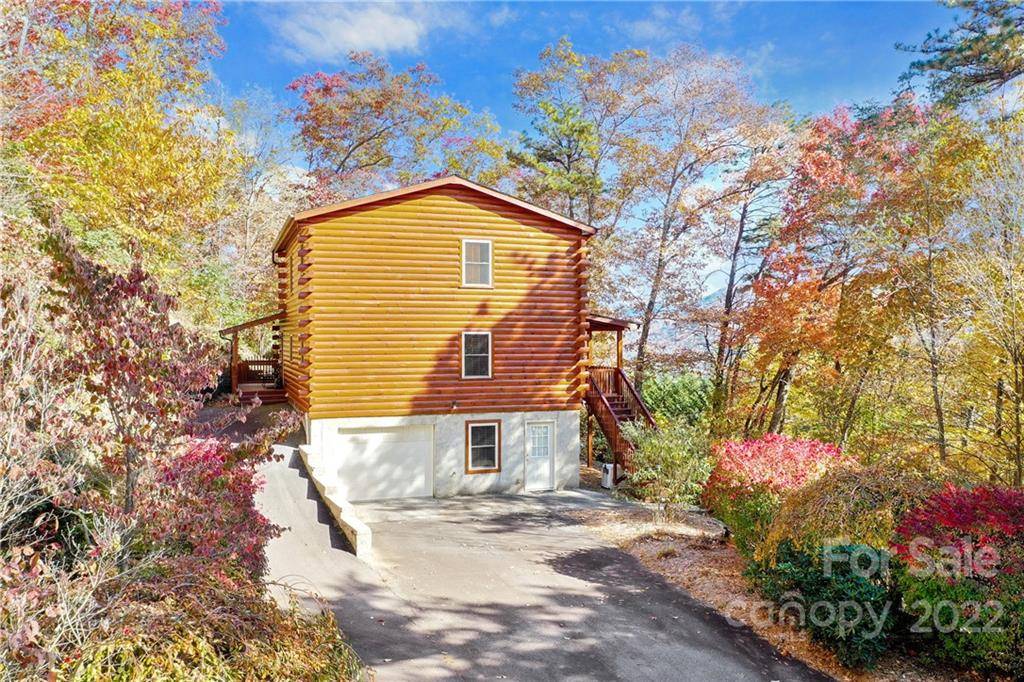 Maggie Valley, NC 28751,60 Filly LN