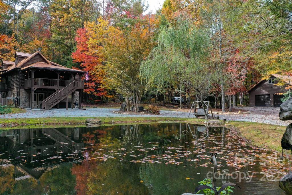 Lake Lure, NC 28746,997 Proctor RD