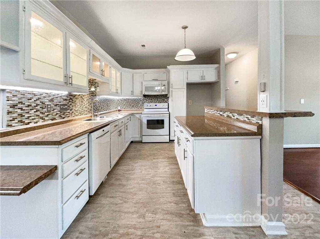 Charlotte, NC 28213,9200 Christina Marie CT