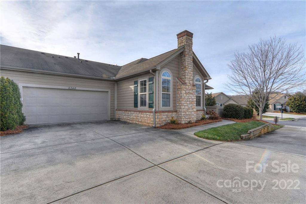 Matthews, NC 28105,2348 Coltsview LN