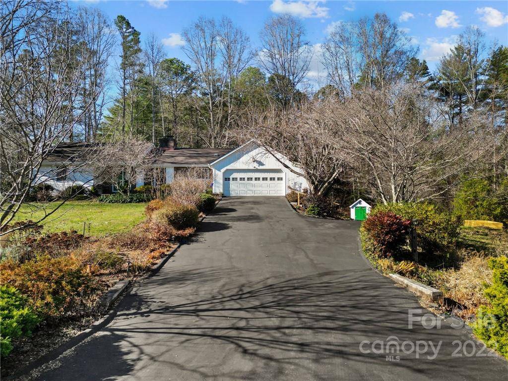 Mills River, NC 28759,4 Swan CIR