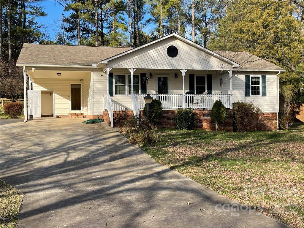 Linwood, NC 27299,210 Plum DR