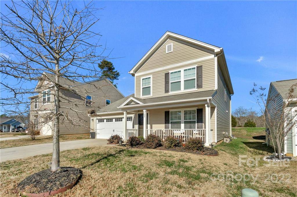 Kannapolis, NC 28081,708 Falls LN