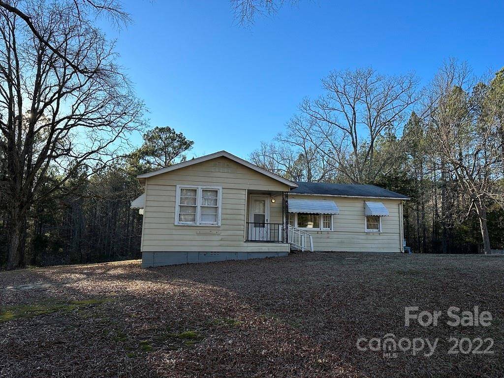 Sharon, SC 29742,8334 Oaktree RD