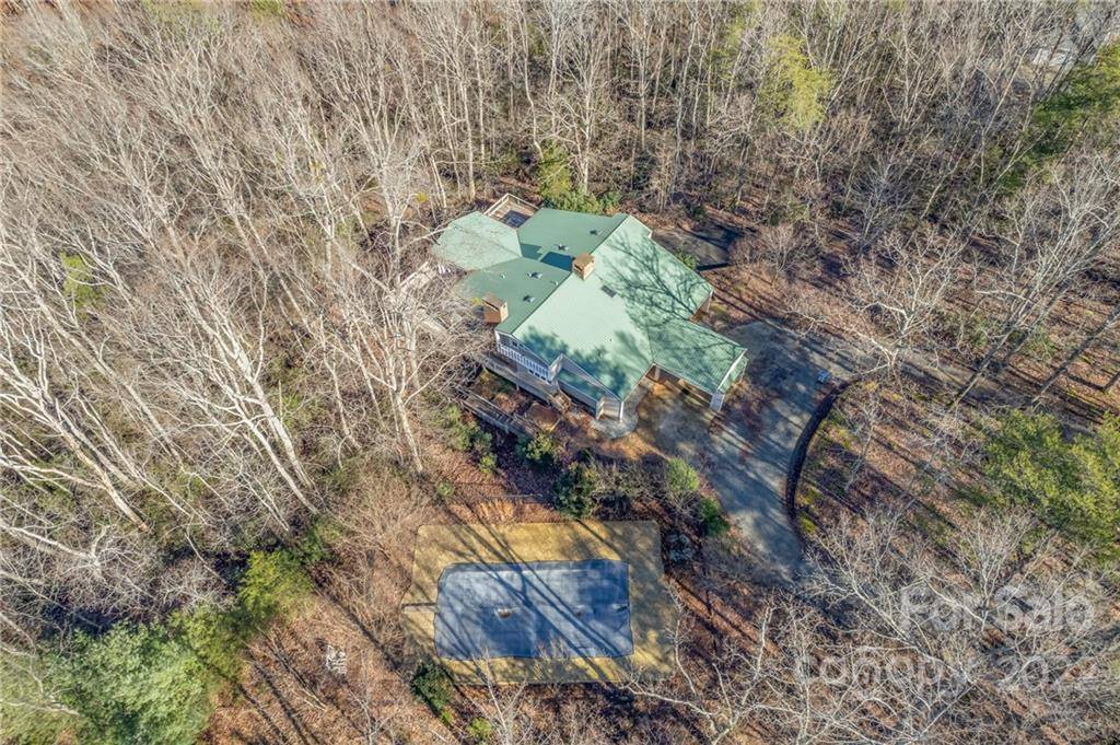 Columbus, NC 28722,150 Walnut LN