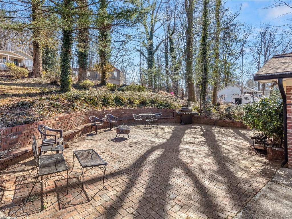 Saluda, NC 28773,219 Church ST