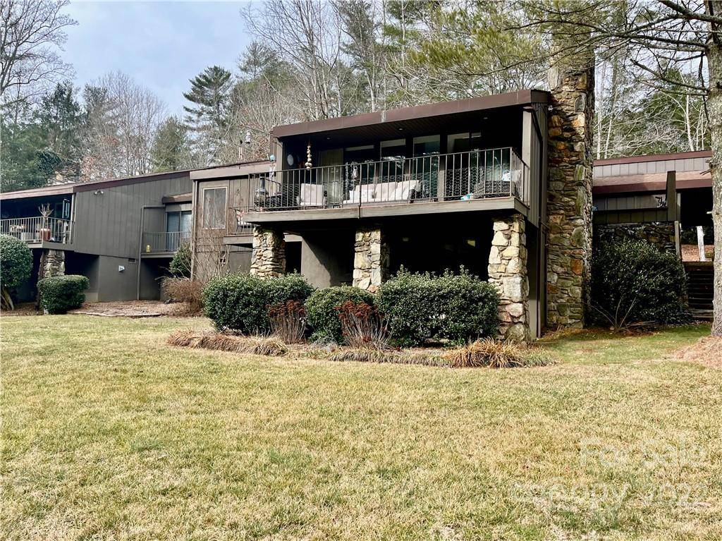 Arden, NC 28704,894 Weston RD #3