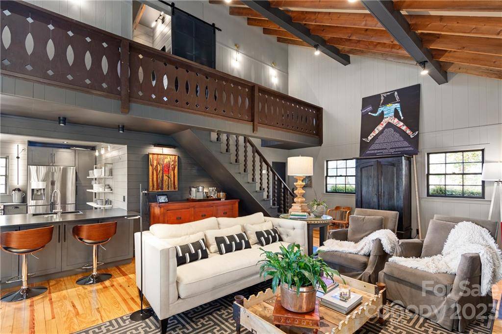 Saluda, NC 28773,126 Rocky Top RD