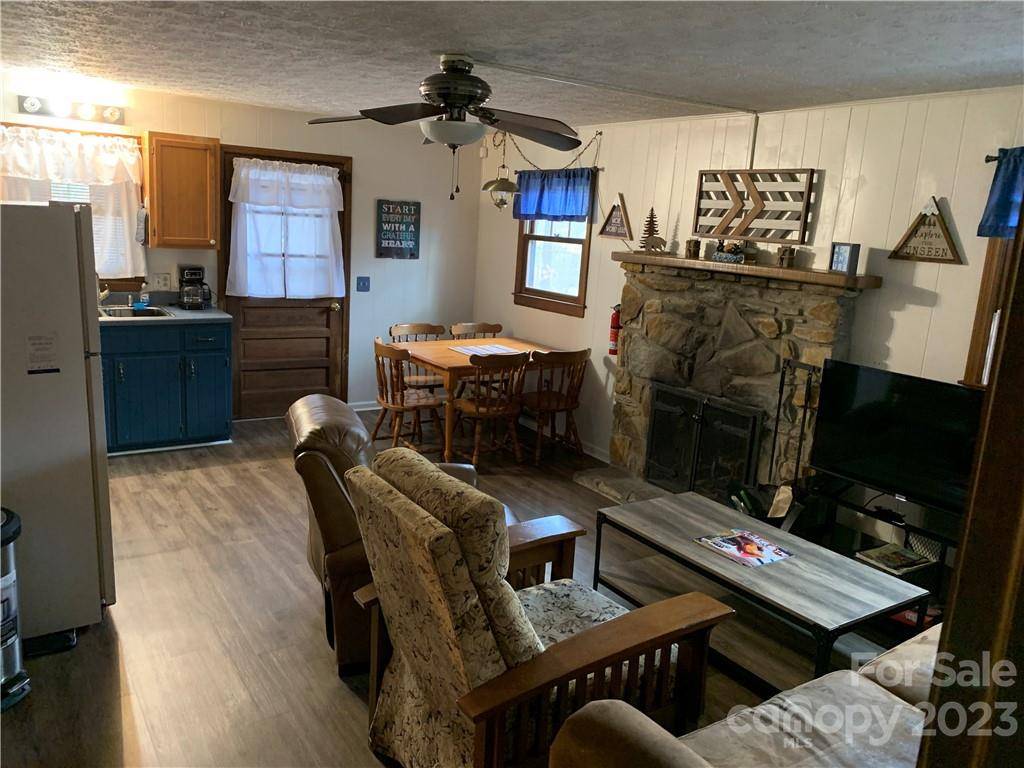 Maggie Valley, NC 28751,55 Sassafras LN