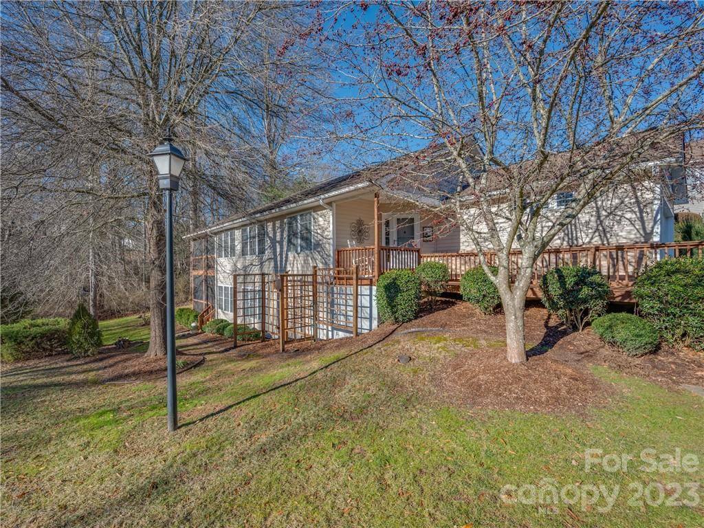 Mills River, NC 28759,53 Creeks End CIR