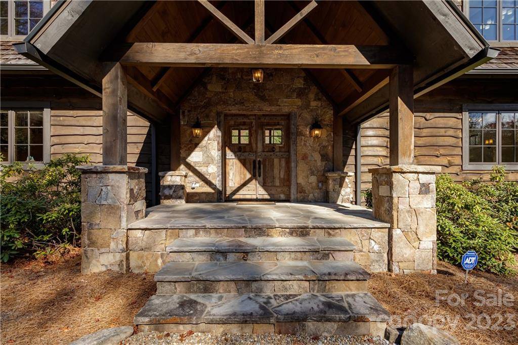 Highlands, NC 28741,1460 Shortoff RD
