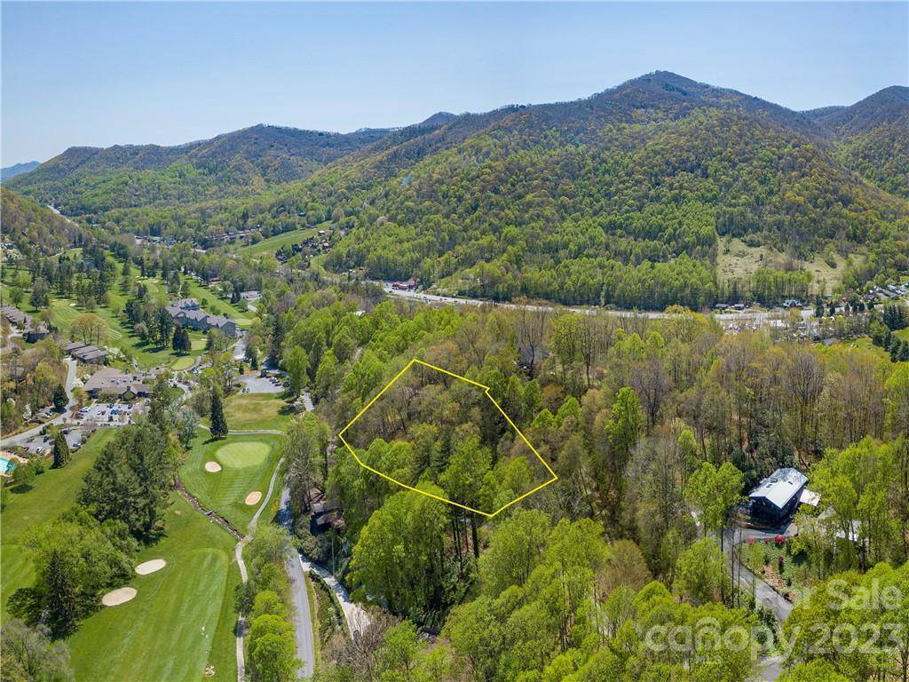 Maggie Valley, NC 28751,00 Cedar DR