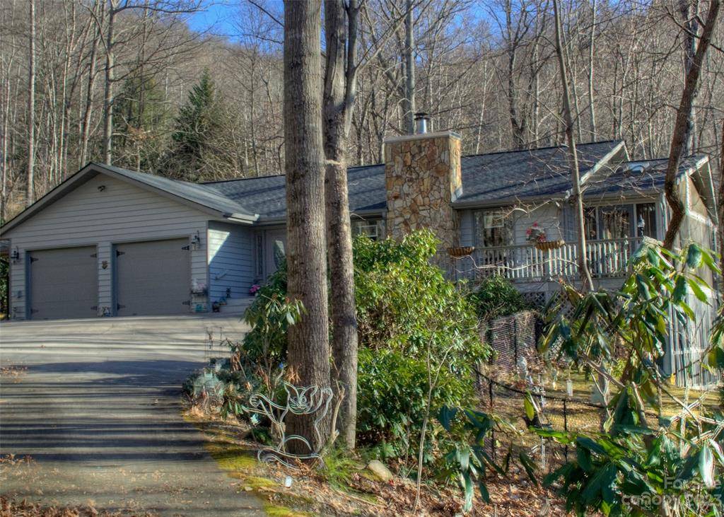 Waynesville, NC 28786,482 Wildcat Mountain RD