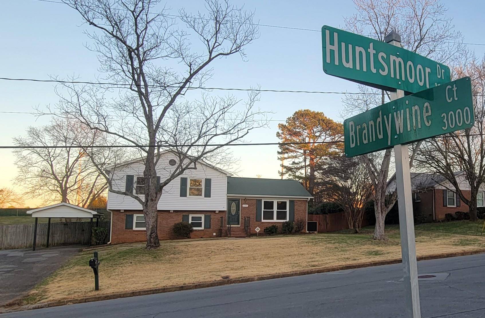 Gastonia, NC 28054,1245 Huntsmoor DR