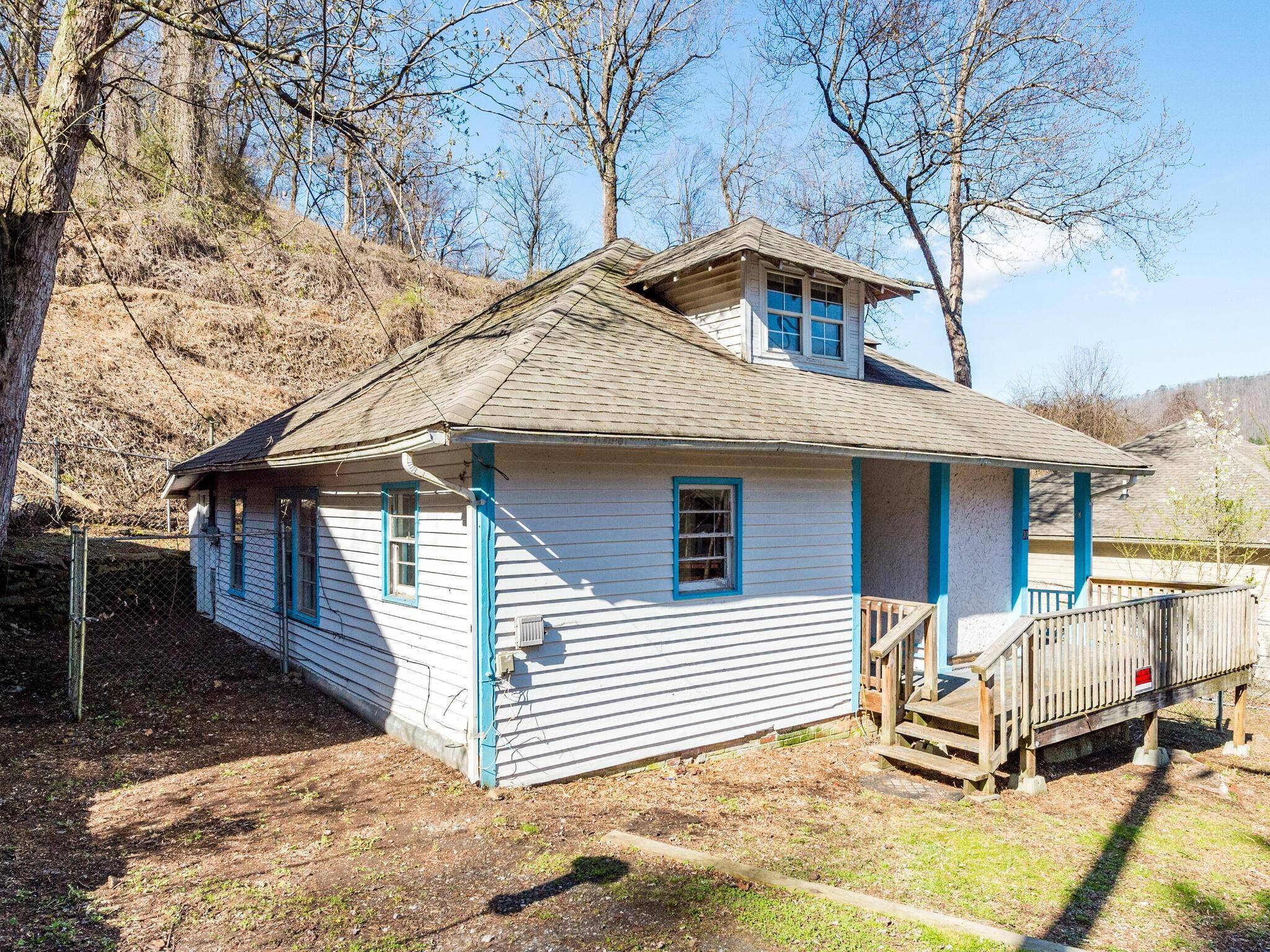 Sylva, NC 28879,30 Morris ST