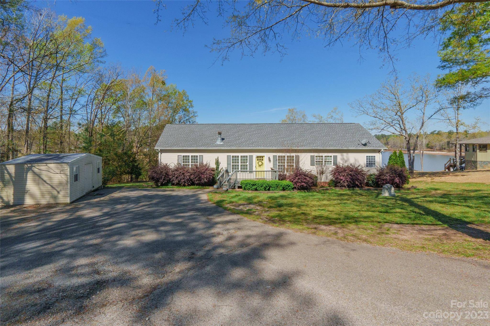 Ridgeway, SC 29130,41 Wandering LN