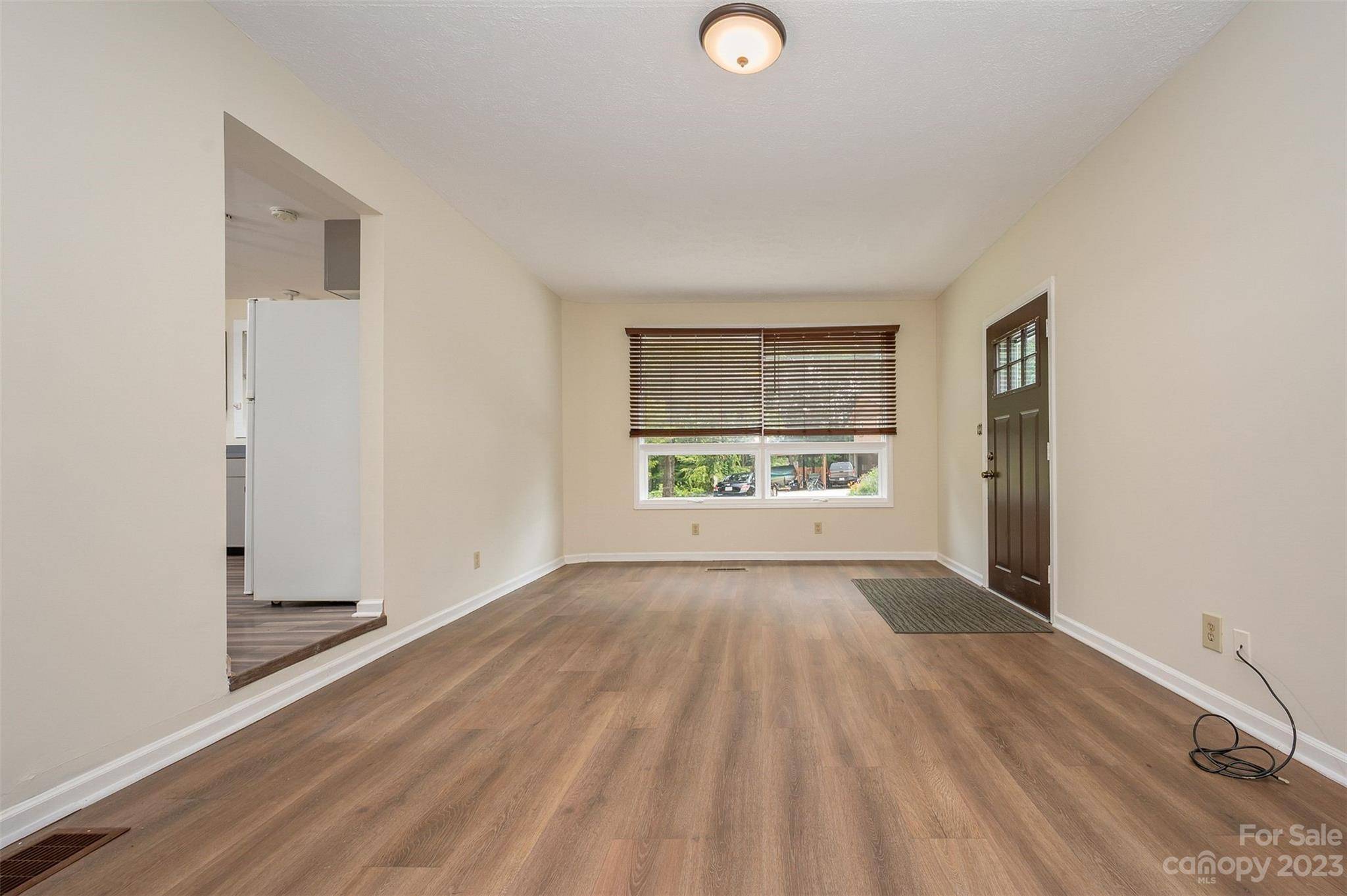 Hendersonville, NC 28739,1111 Cherokee DR