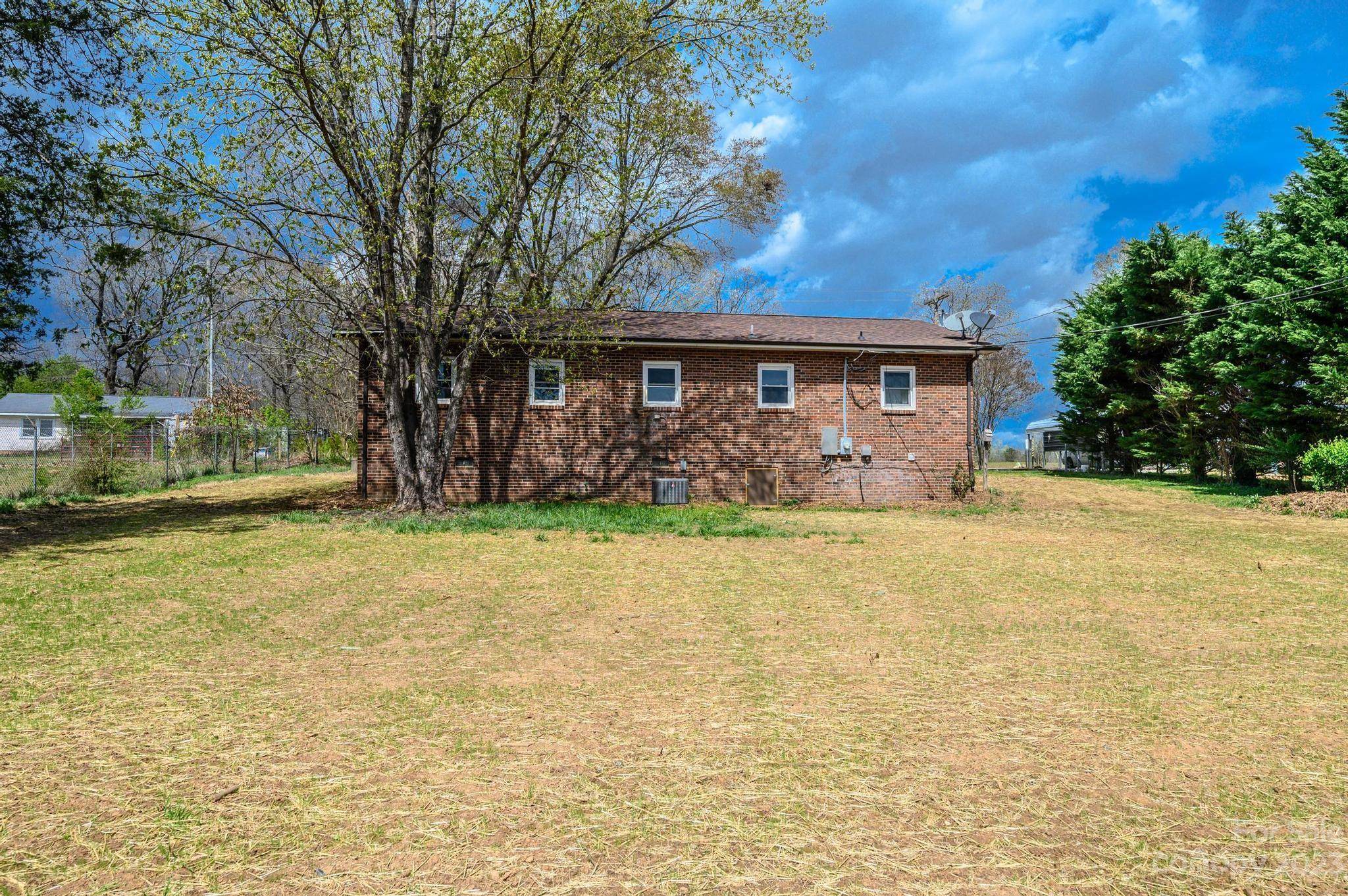 Connelly Springs, NC 28612,8436 Joseph Burns RD