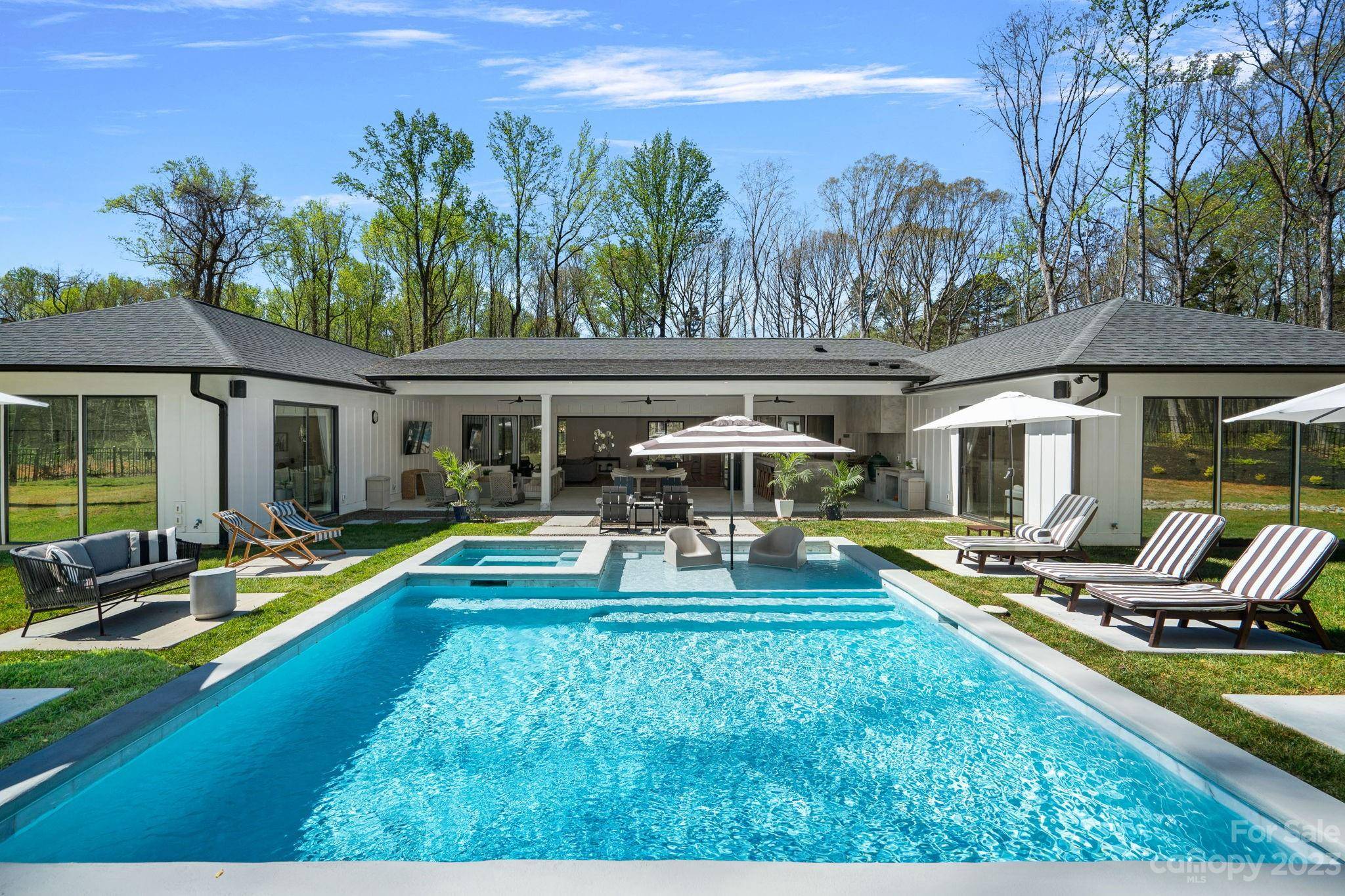 Huntersville, NC 28078,9622 Beatties Ford RD