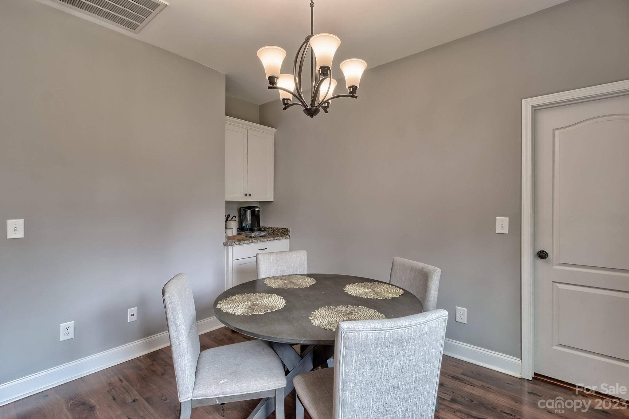 Kershaw, SC 29067,3052 Old Georgetown RD