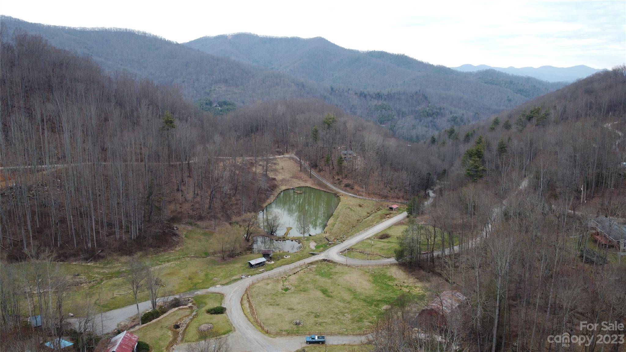 Waynesville, NC 28785,00 Rugged Top RD