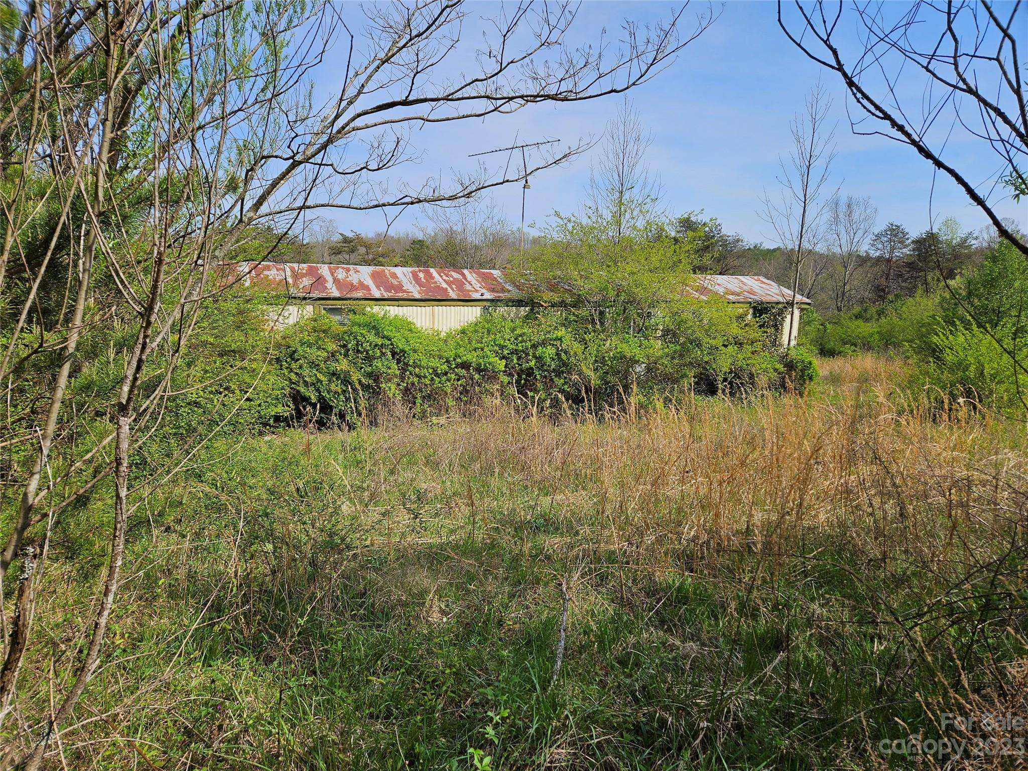 Connelly Springs, NC 28612,5571 Buzz Lowman ST