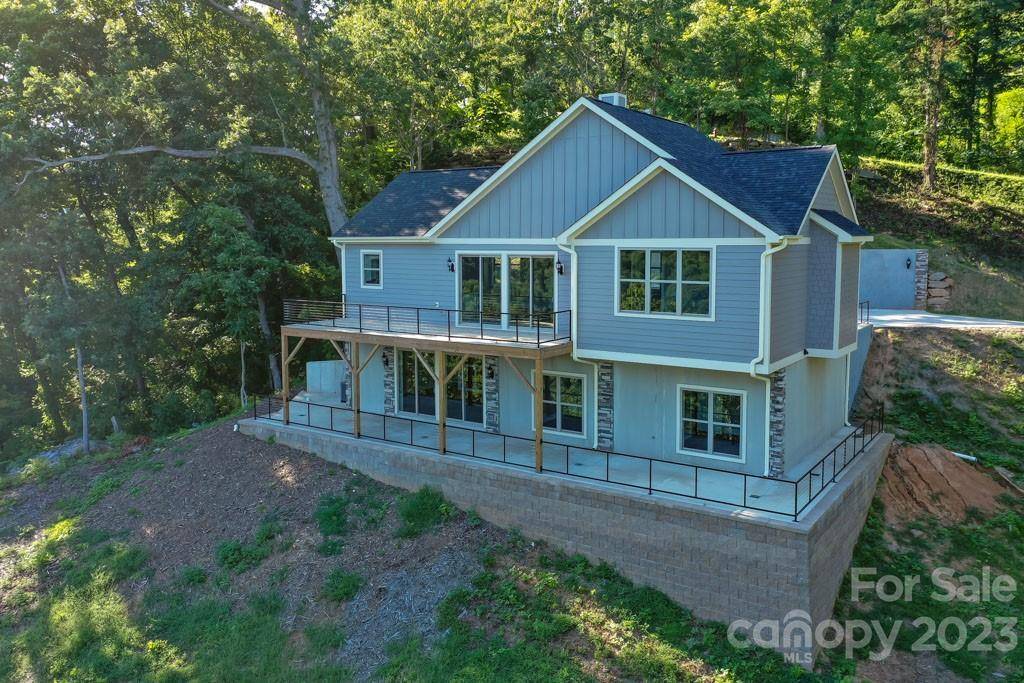 Chimney Rock, NC 28720,333 Hickory TRL