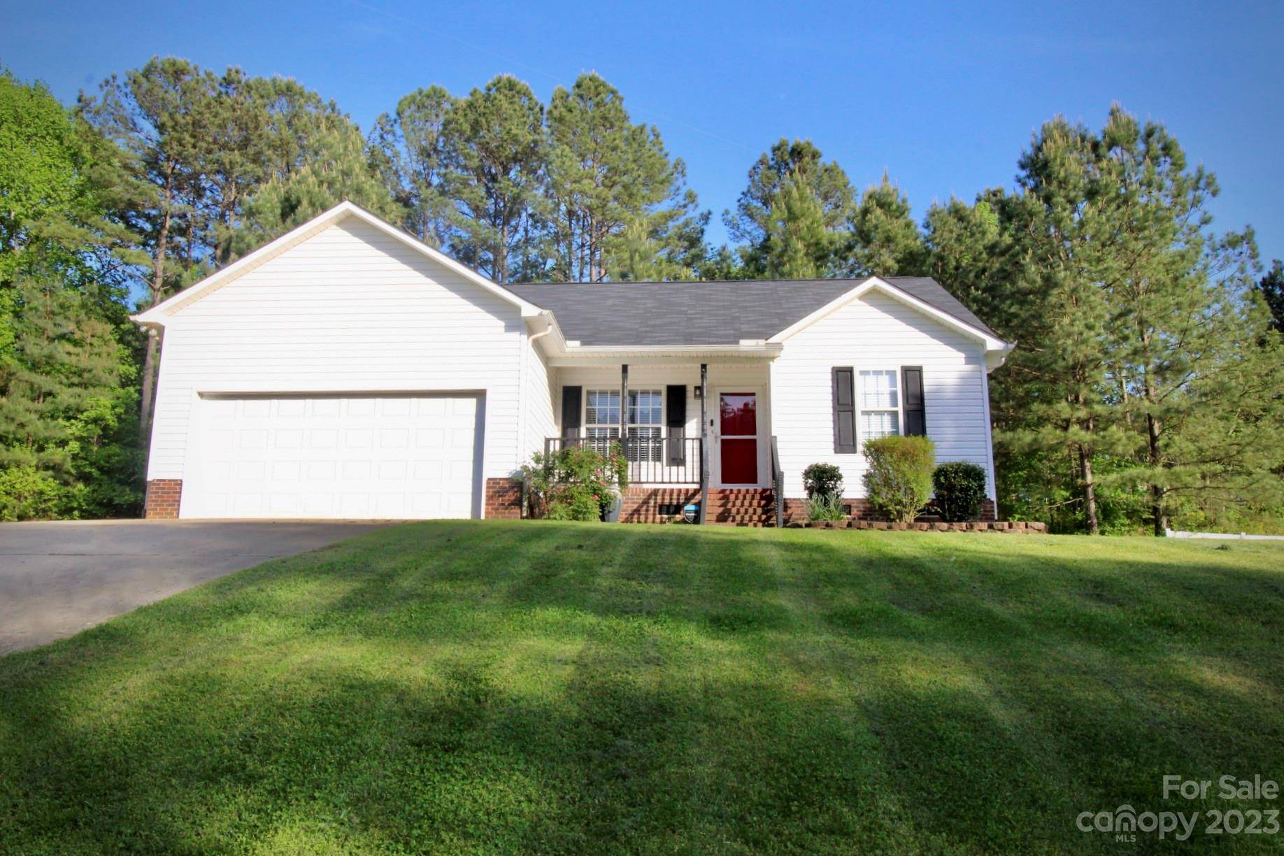 Sherrills Ford, NC 28673,3423 Mooring PL