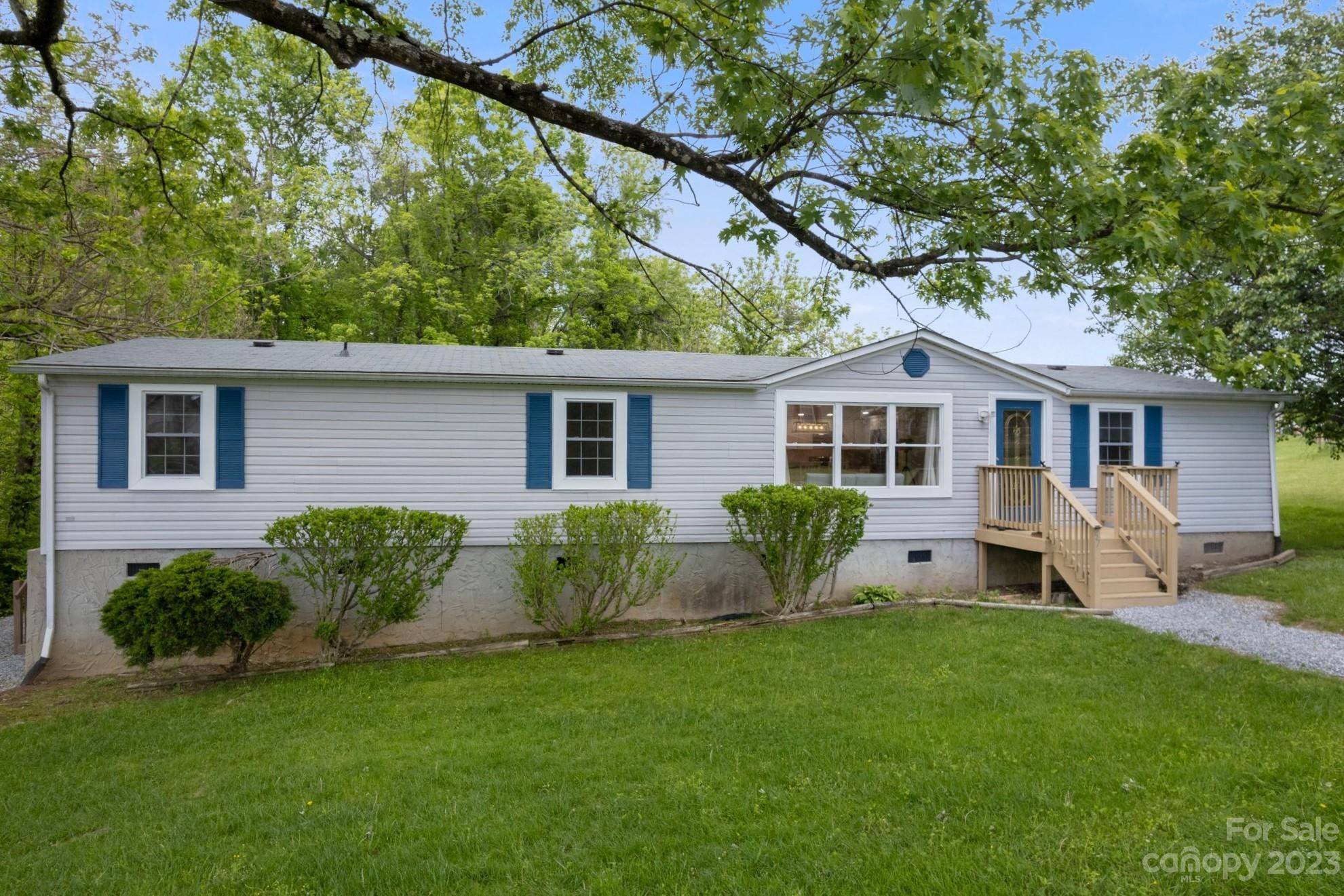 Hendersonville, NC 28792,57 Bittersweet DR