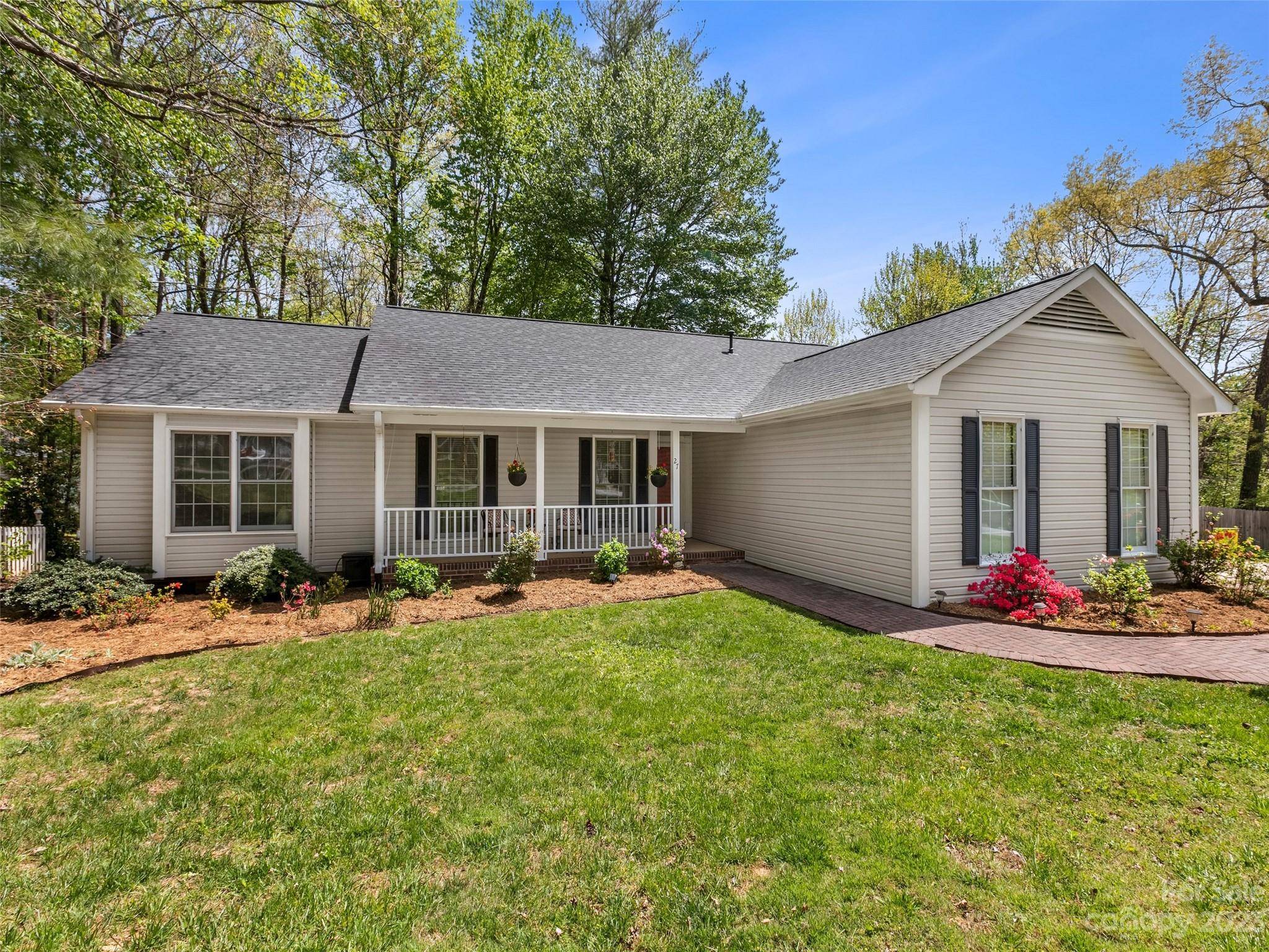 Fletcher, NC 28732,27 Southchase DR