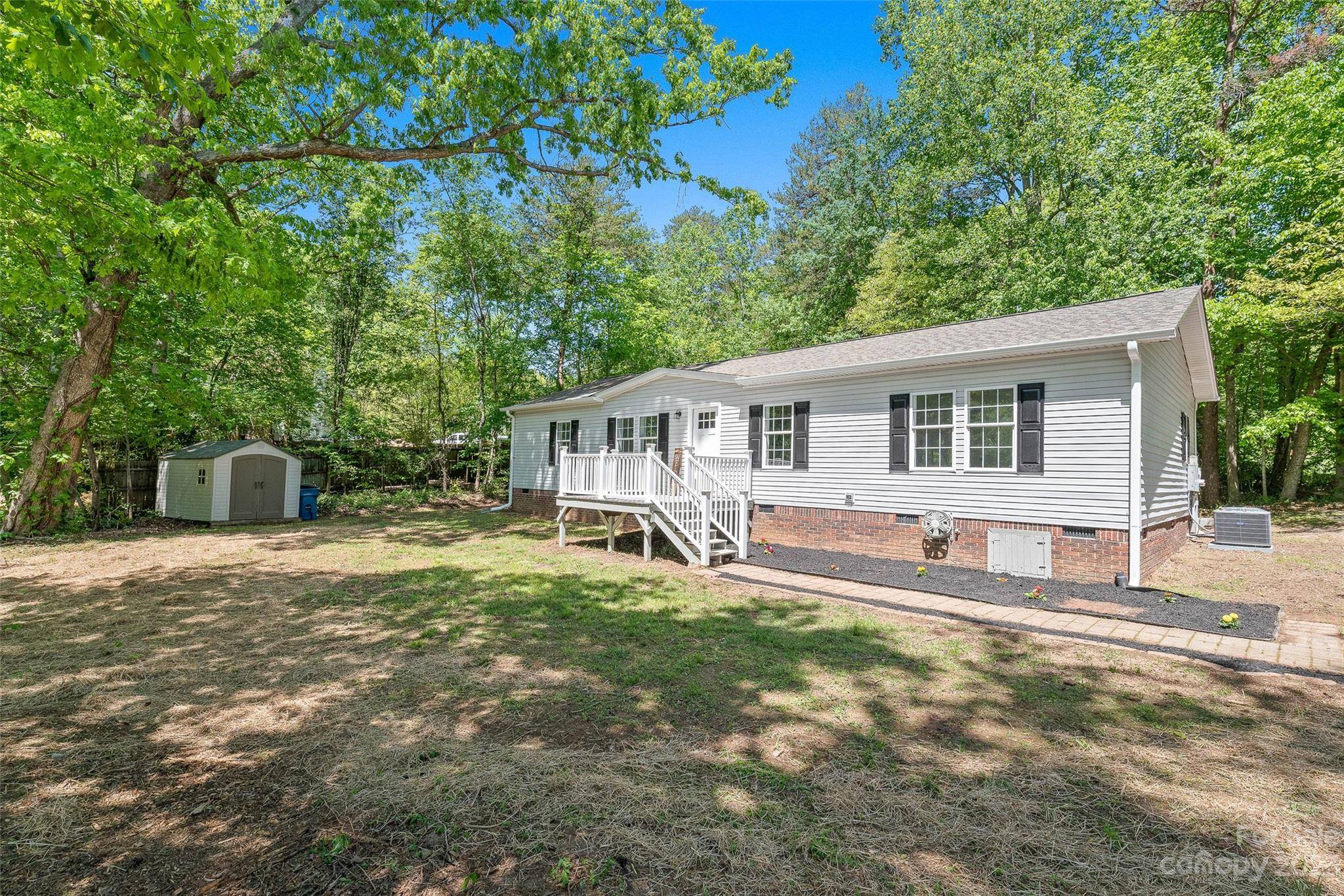 Sherrills Ford, NC 28673,3433 Spinner CT