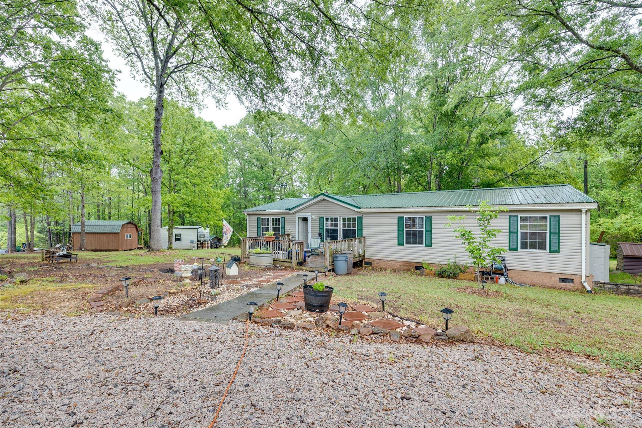 Edgemoor, SC 29712,1122 Jesse LN