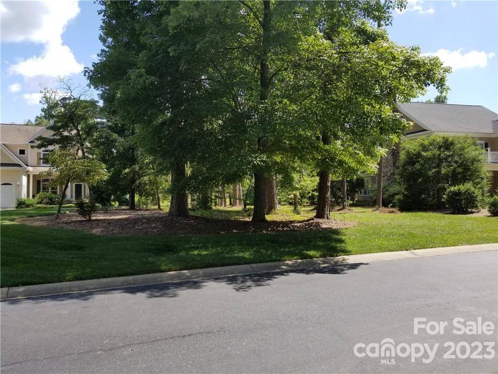 Badin Lake, NC 28127,118 Gatlin Knoll #10