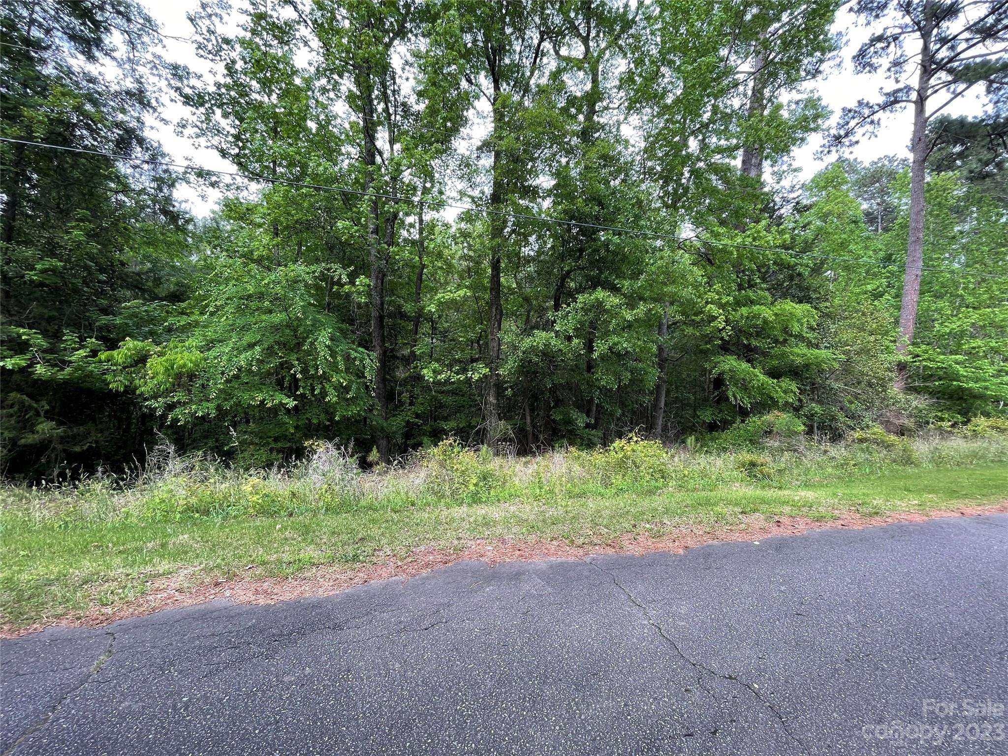 Great Falls, SC 29055,000 Hollybrook DR