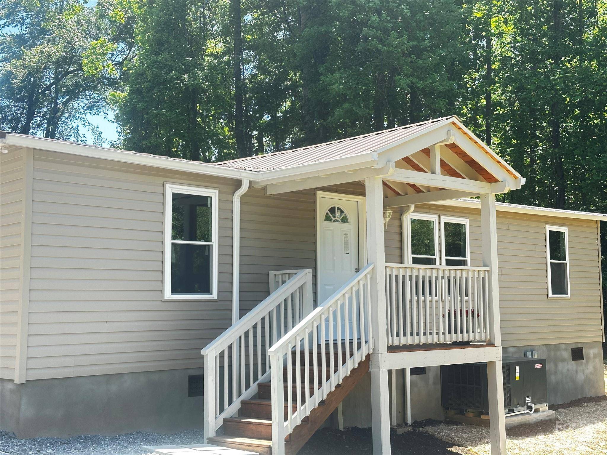 Marion, NC 28752,679 Ridge RD