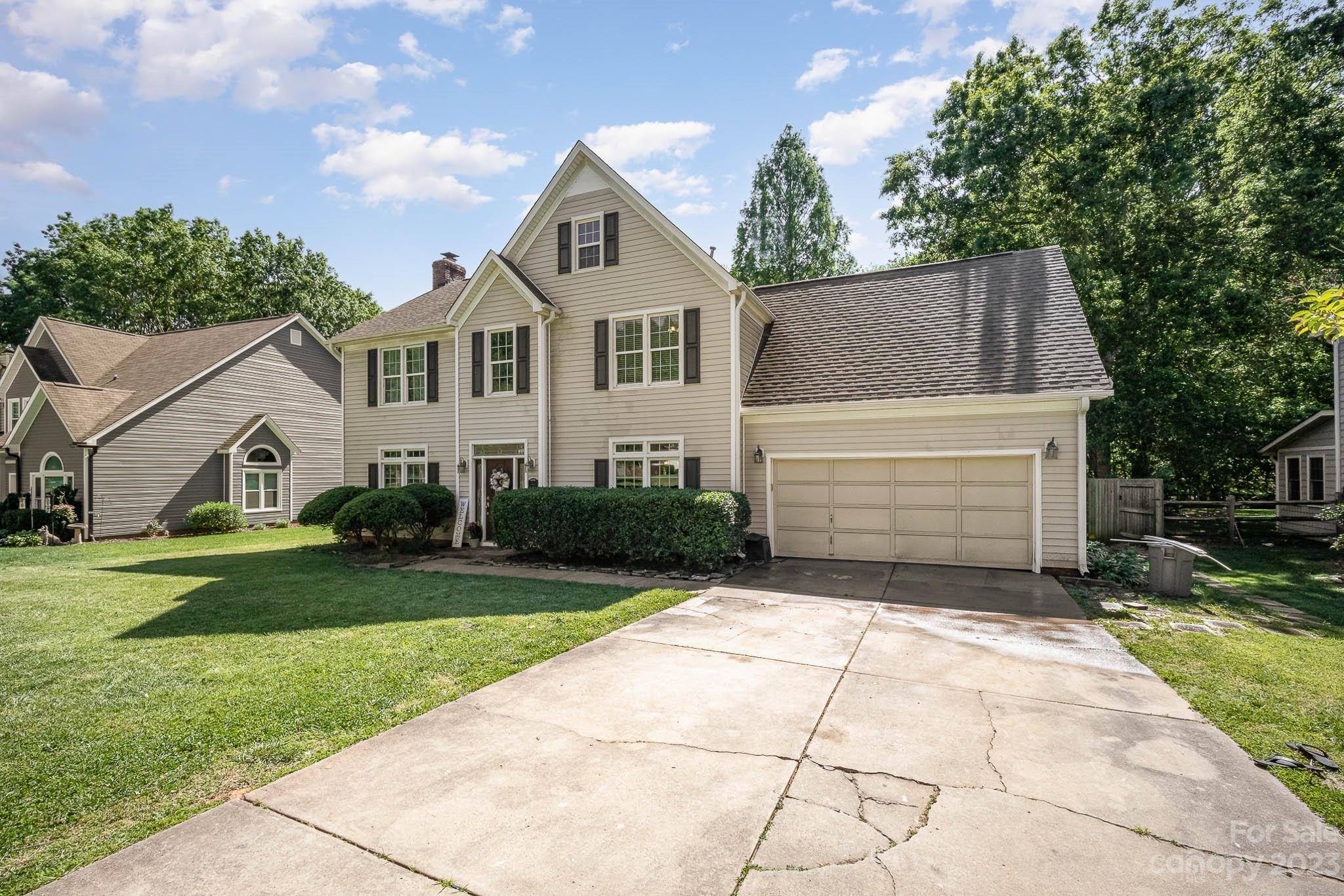 Matthews, NC 28105,13327 Kintyre CT